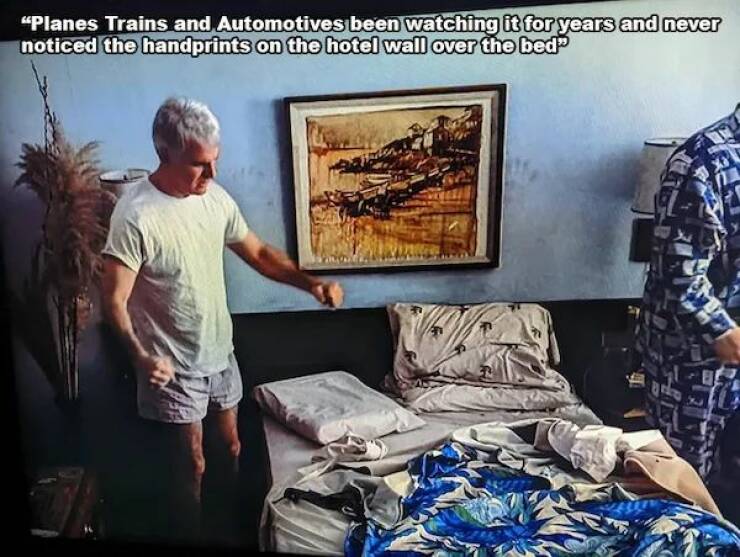 random pics for your daily dose - media - "Planes Trains and Automotives been watching it for years and never noticed the handprints on the hotel wall over the bed"