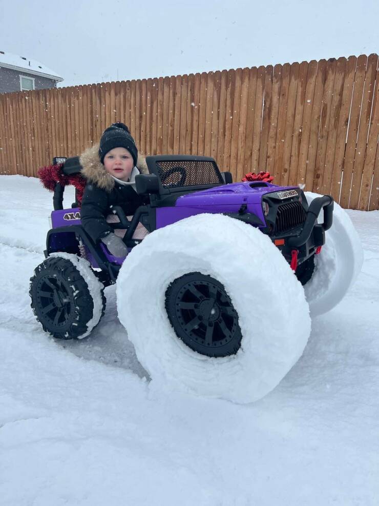 funny random pics and memes - snow - 4X4 Bruthers E