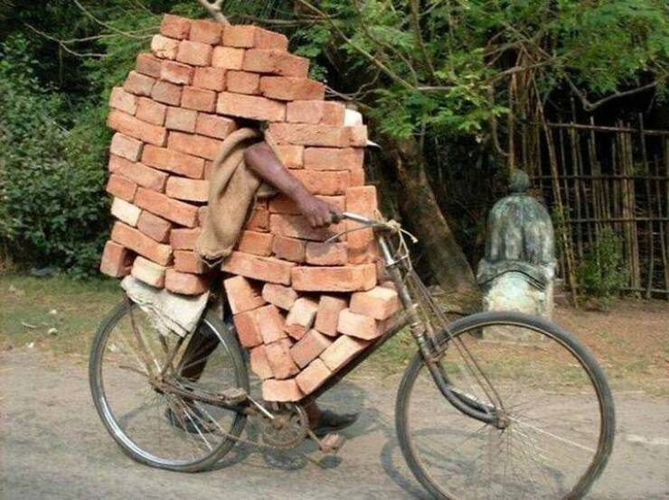 random photos for your daily dose - overloaded vehicles -