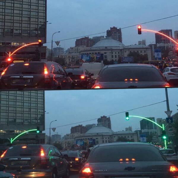 random photos for your daily dose - do you see traffic light like