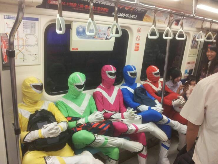 cool random pics - crazy subway - Embe En 1812345 0809002802 00000