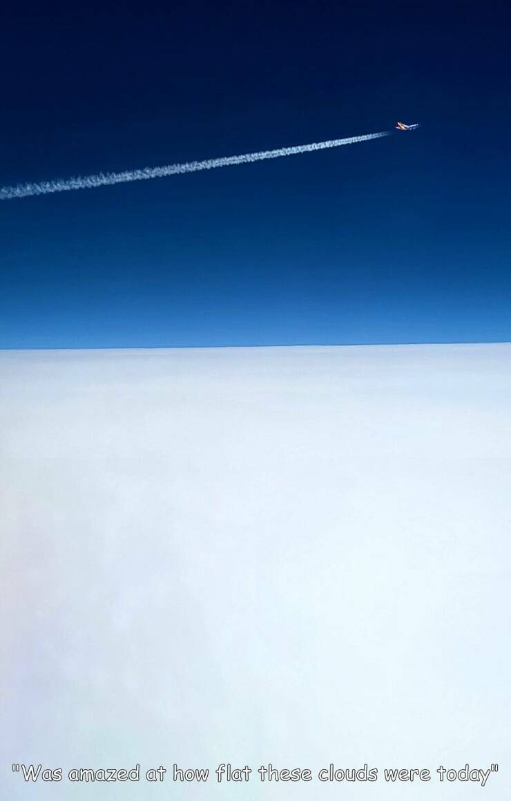 cool pics and photos - sky - "Was amazed at how flat these clouds were today"