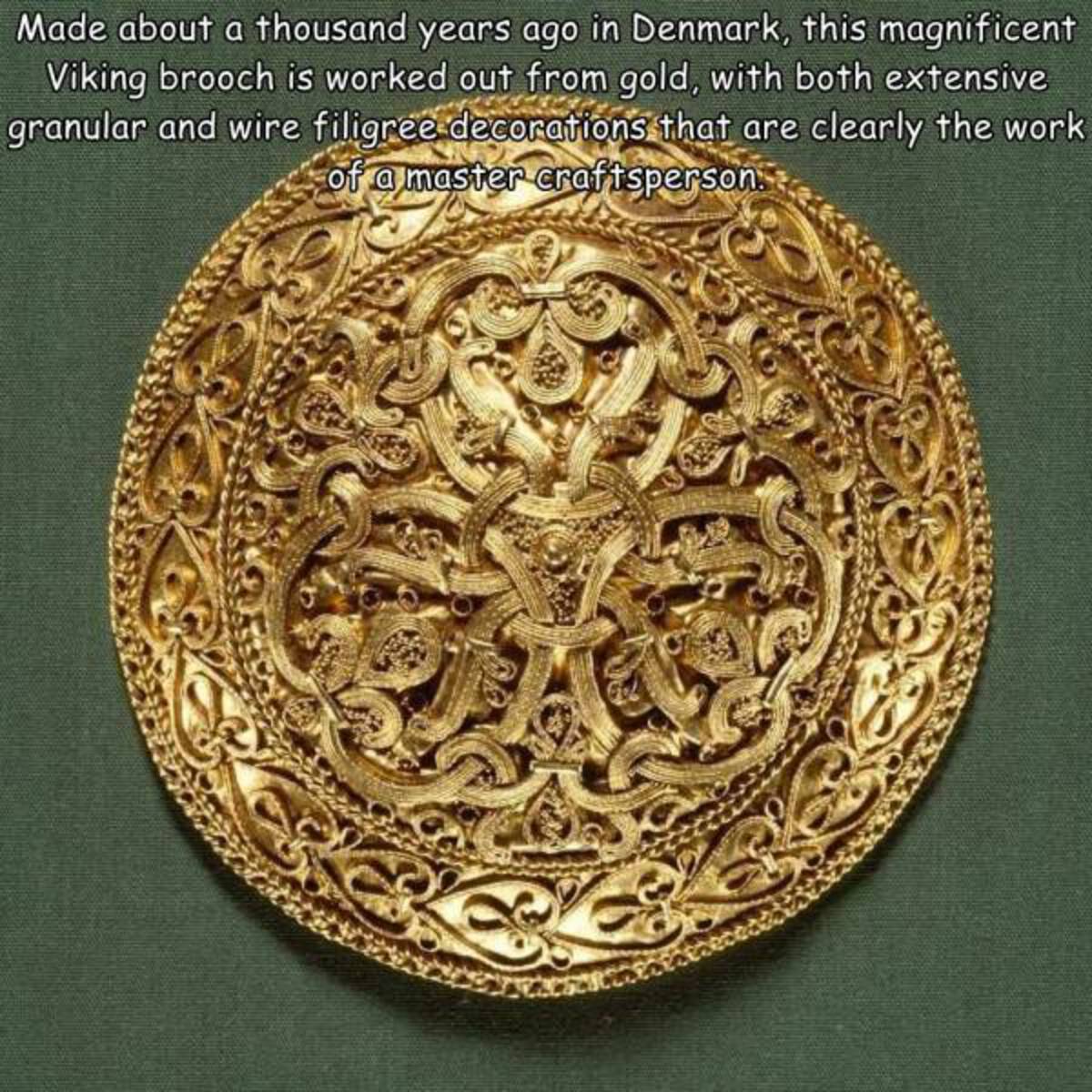wellington arch - Made about a thousand years ago in Denmark, this magnificent Viking brooch is worked out from gold, with both extensive granular and wire filigree decorations that are clearly the work of a master craftsperson.