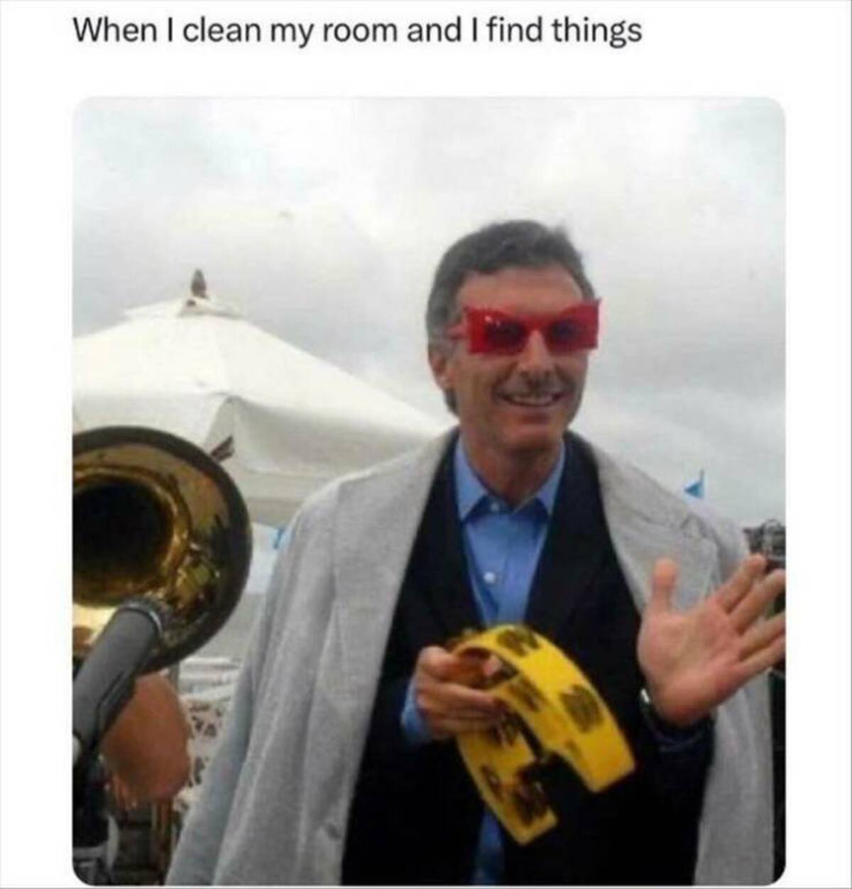 photo caption - When I clean my room and I find things