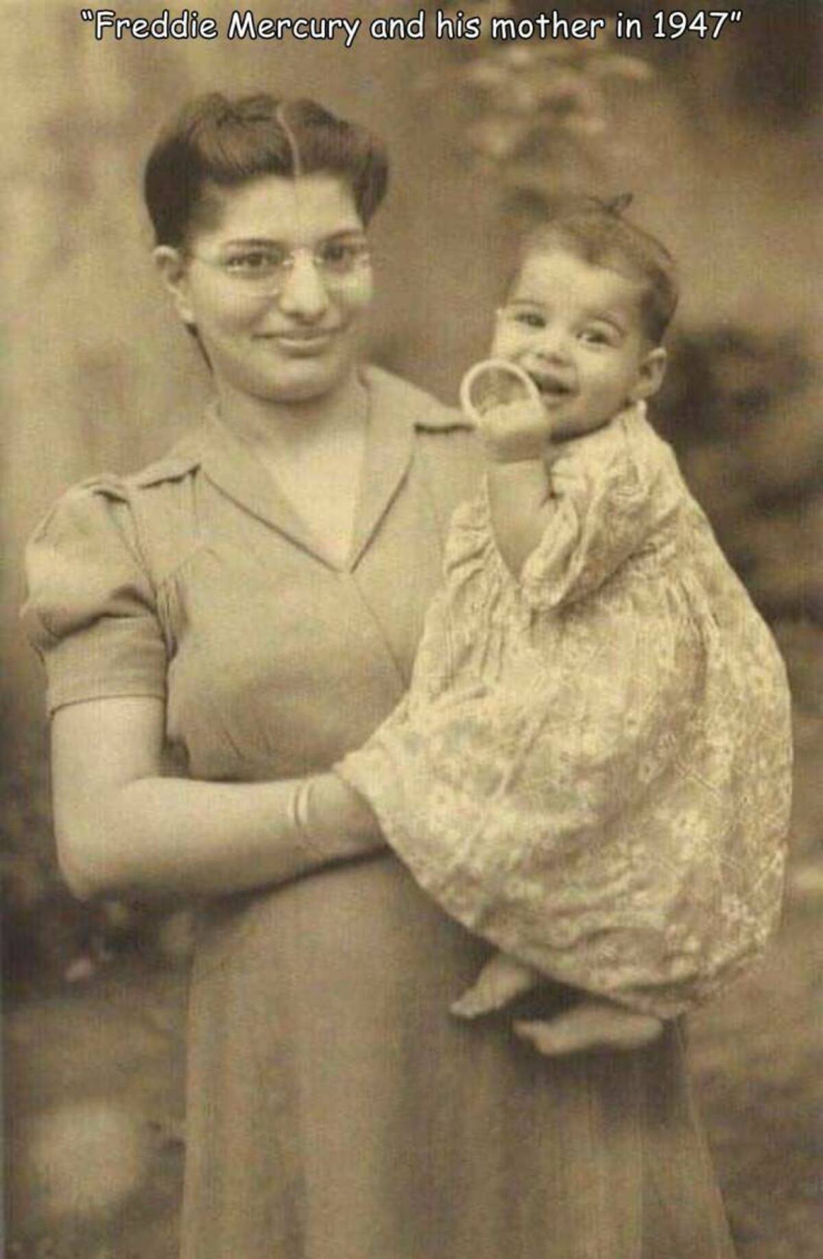 freddie mercury with his mother - "Freddie Mercury and his mother in 1947"