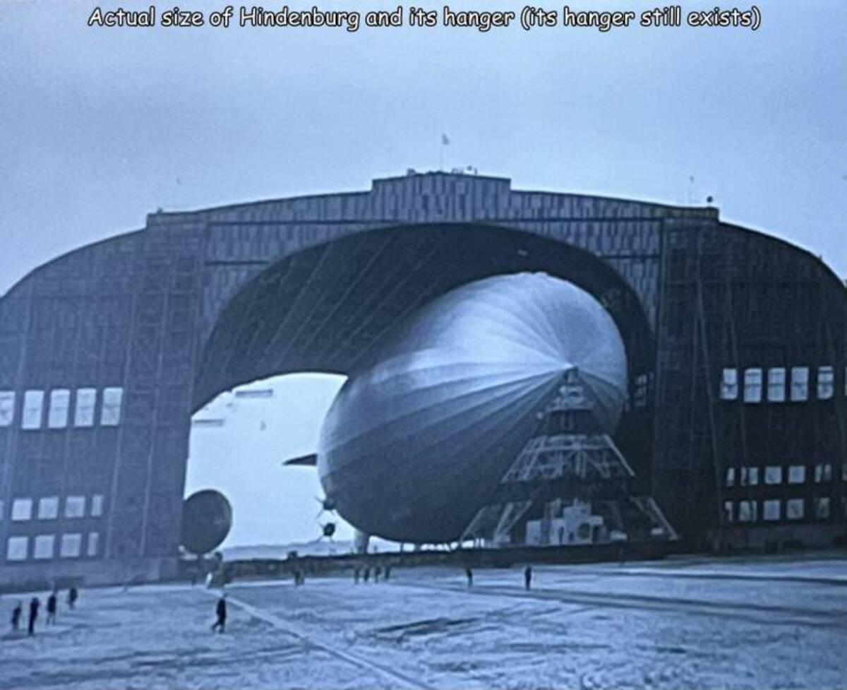 arch - Actual size of Hindenburg and its hanger its hanger still exists