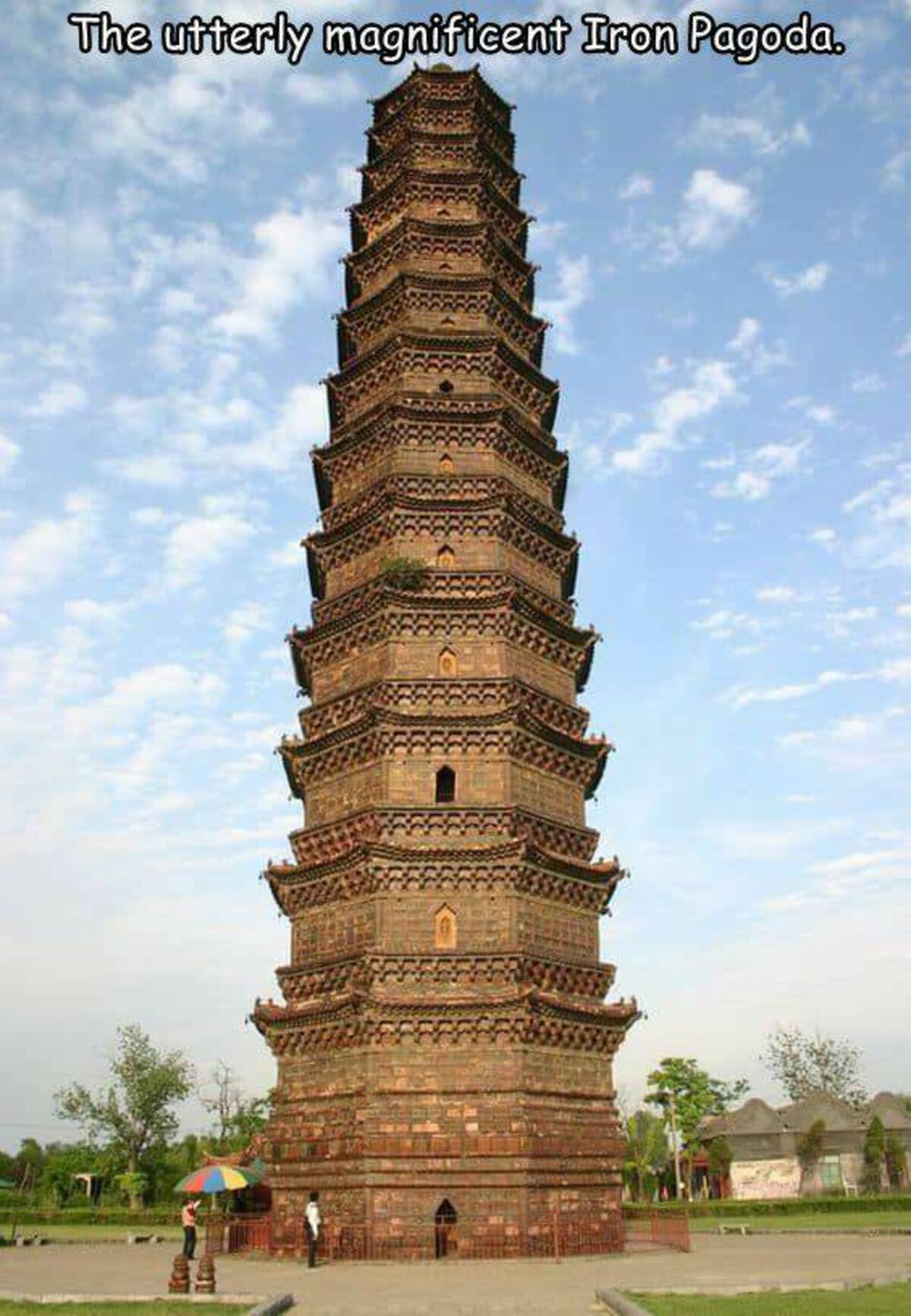 pagoda song dynasty - The utterly magnificent Iron Pagoda.