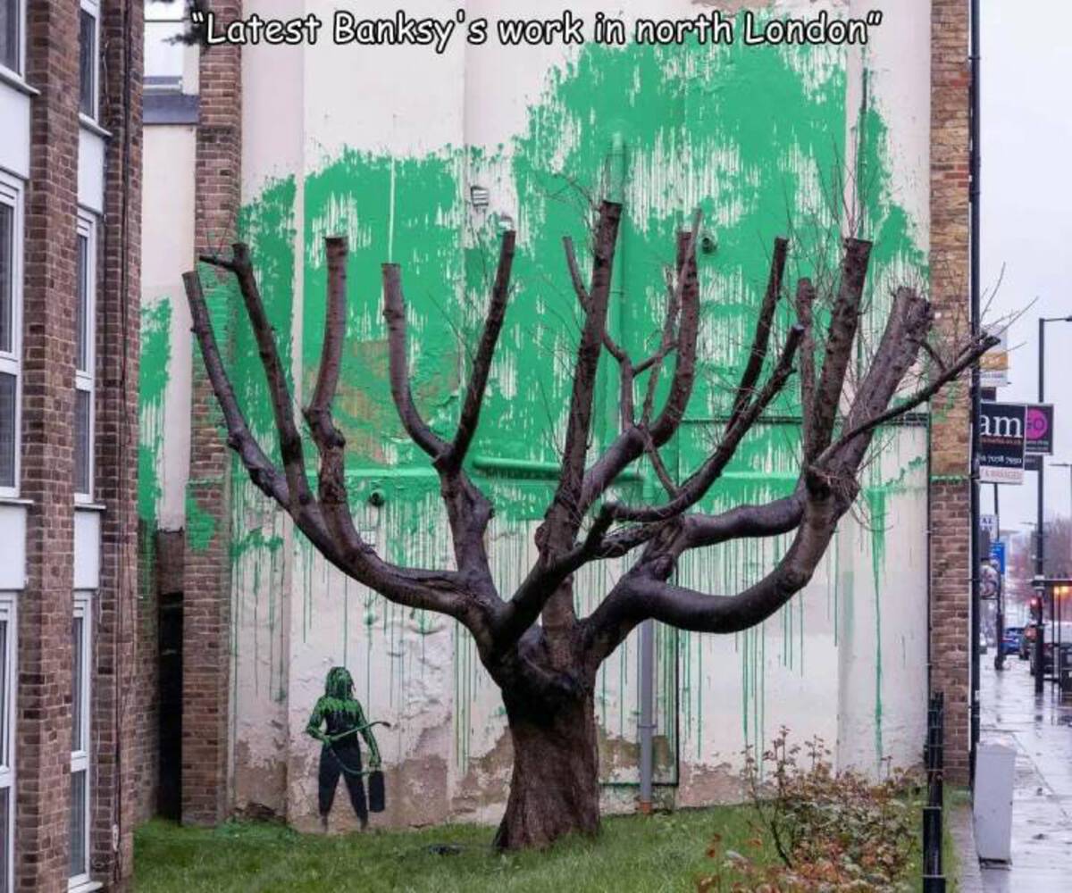 tree - Latest Banksy's work in north London" am Bakage