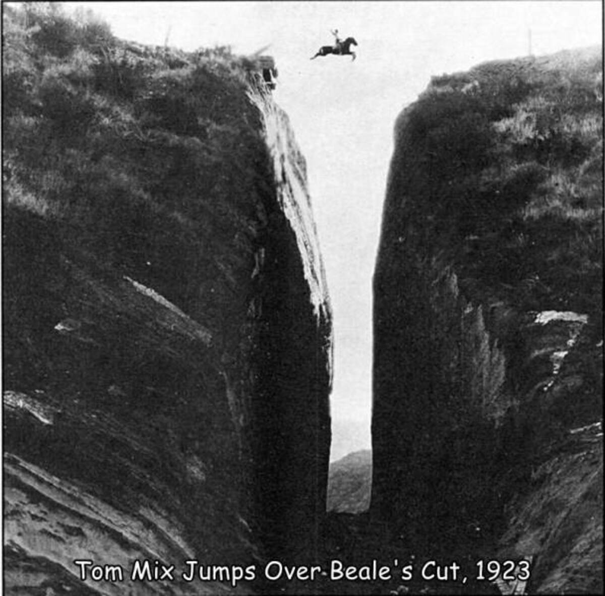 tom mix horse jump - Tom Mix Jumps OverBeale's Cut, 1923