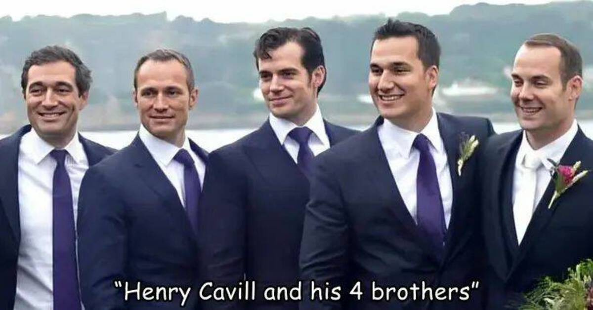 henry cavill brothers - "Henry Cavill and his 4 brothers"