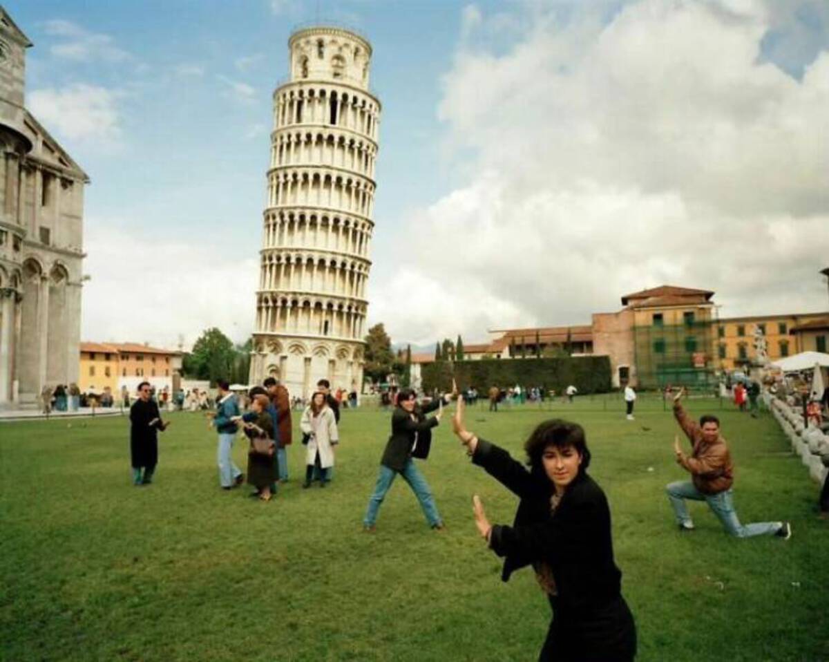 leaning tower of pisa 1990