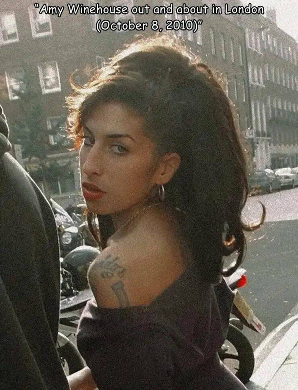 amy winehouse - "Amy Winehouse out and about in London "