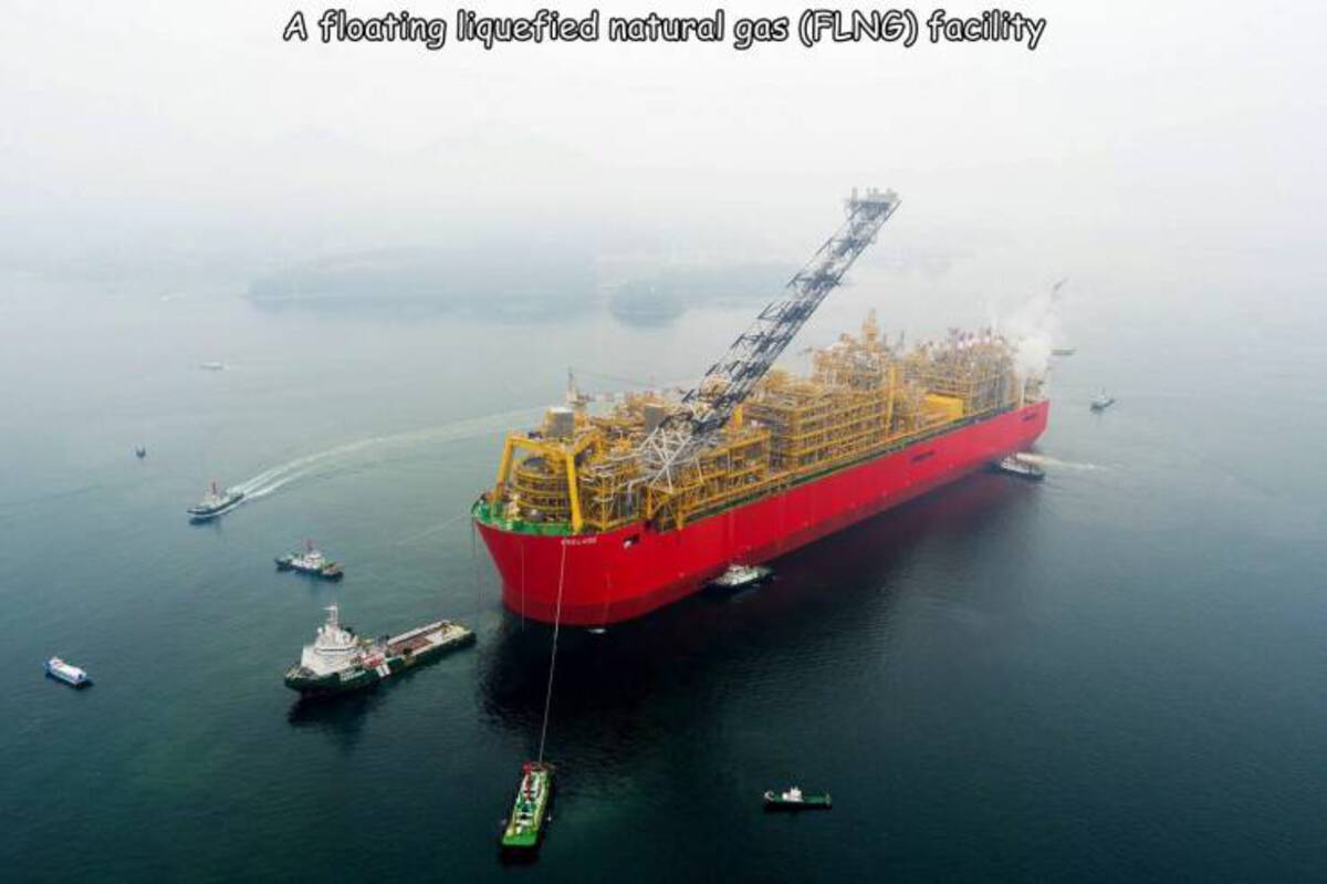 australian shell prelude - A floating liquefied natural gas Flng facility