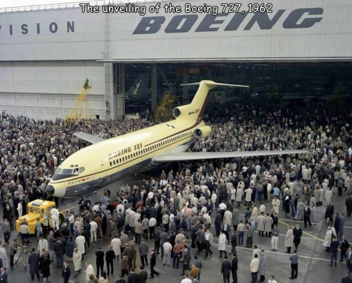 boeing 727 first flight - The unveiling of the Boeing 727, 1962 Vision Boeing Boeing 727