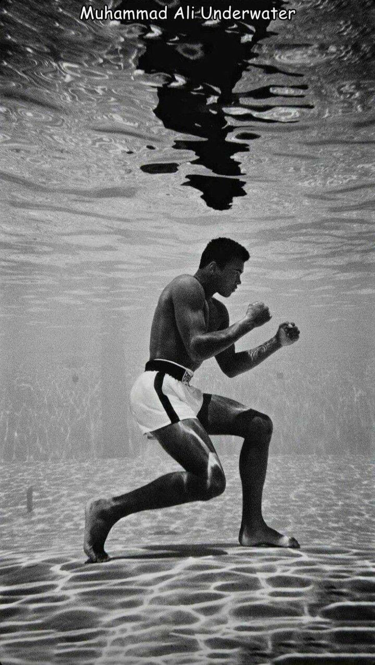 muhammad ali underwater - Muhammad Ali Underwater