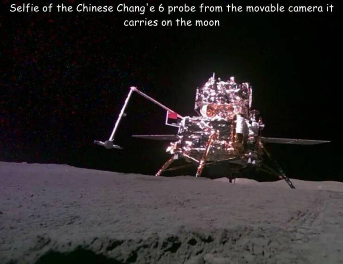 Moon - Selfie of the Chinese Chang'e 6 probe from the movable camera it carries on the moon