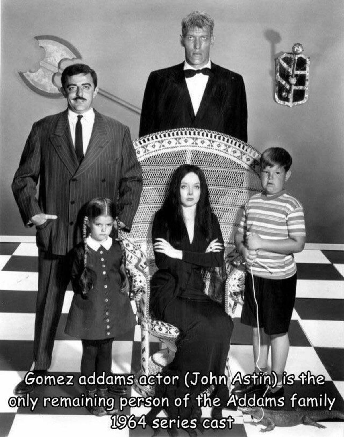 addams family - Gomez addams actor John Astin is the only remaining person of the Addams family 1964 series cast