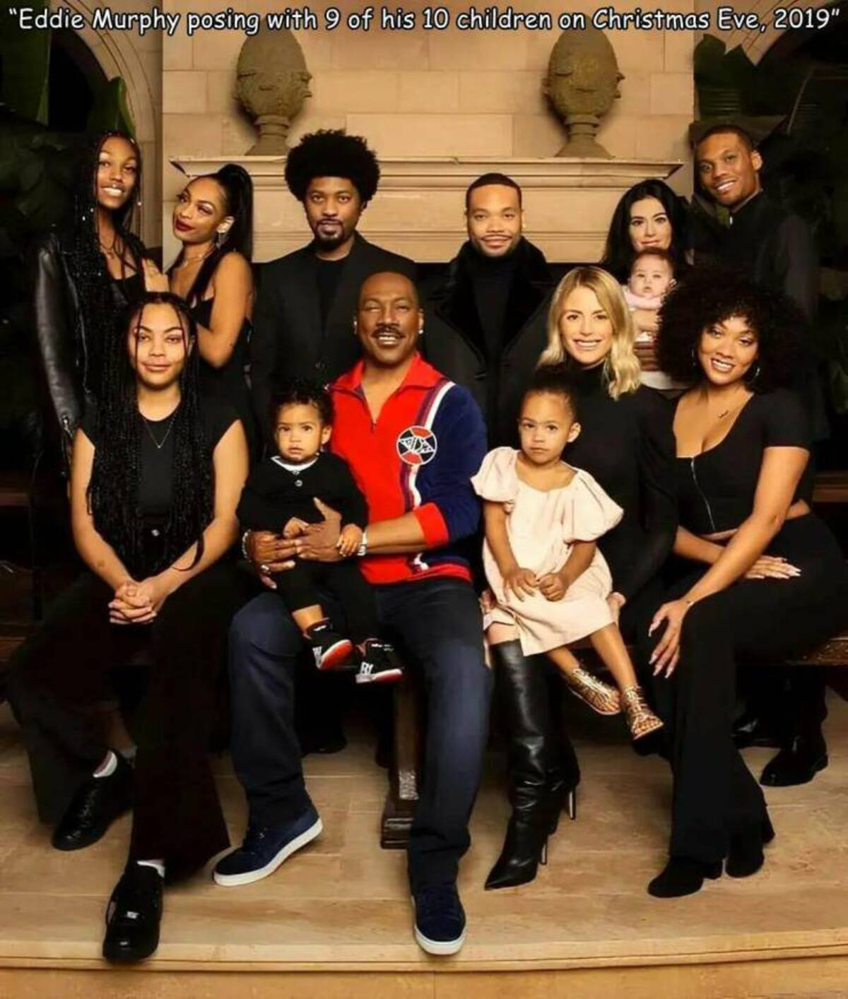 mel b and eddie murphy daughter - "Eddie Murphy posing with 9 of his 10 children on Christmas Eve, 2019"