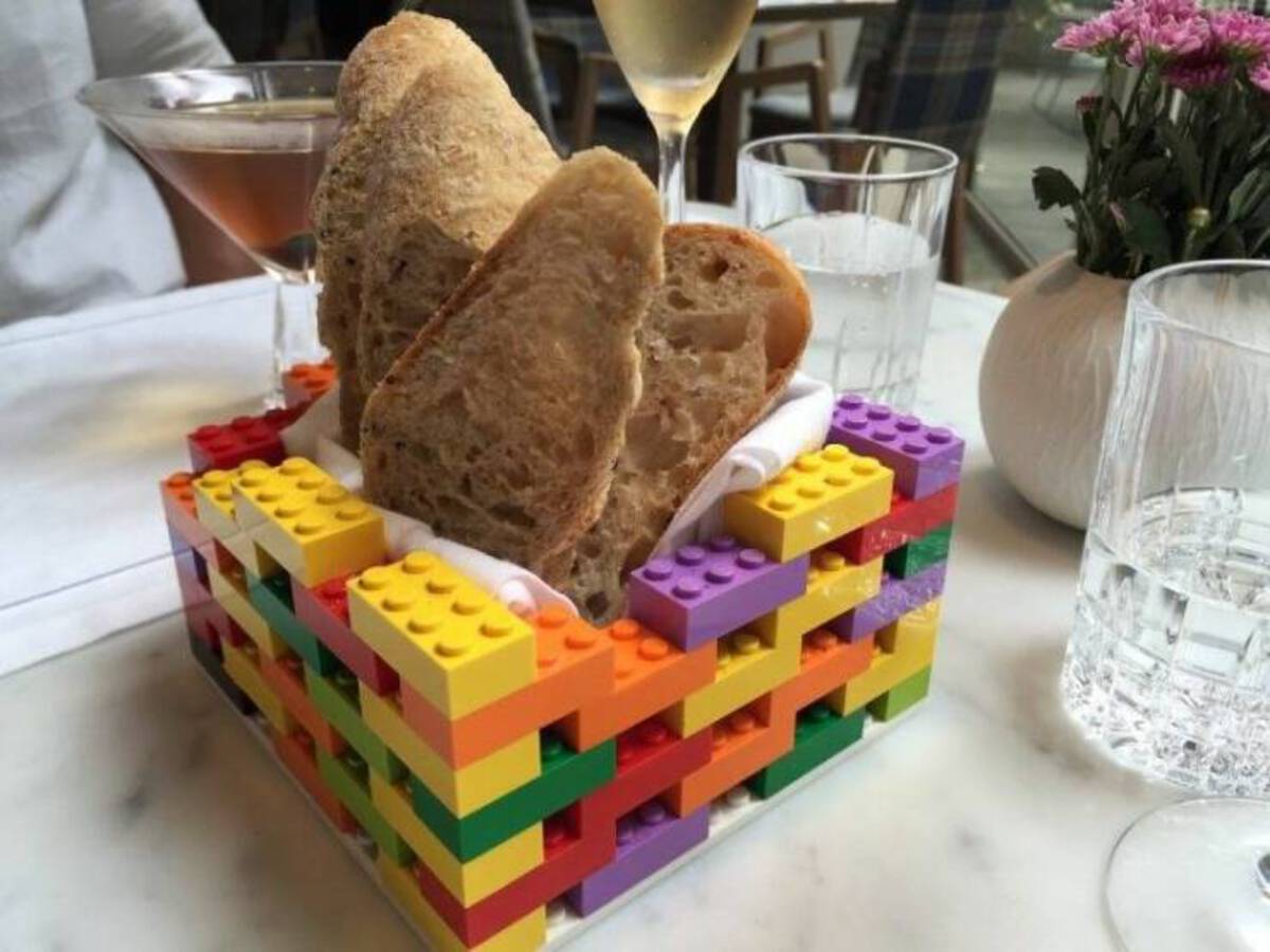 bizarre food presentation