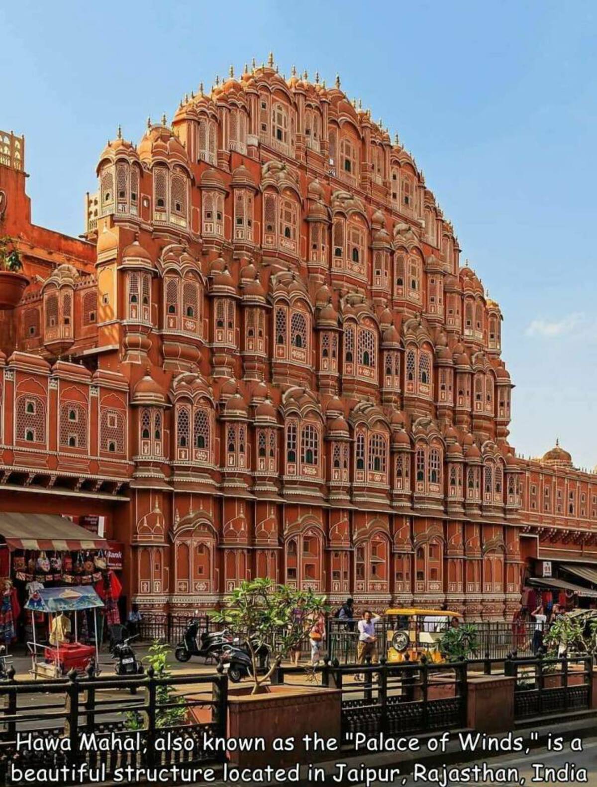 Hawa Mahal - Bank Hawa Mahal, also known as the "Palace of Winds," is a beautiful structure located in Jaipur, Rajasthan, India