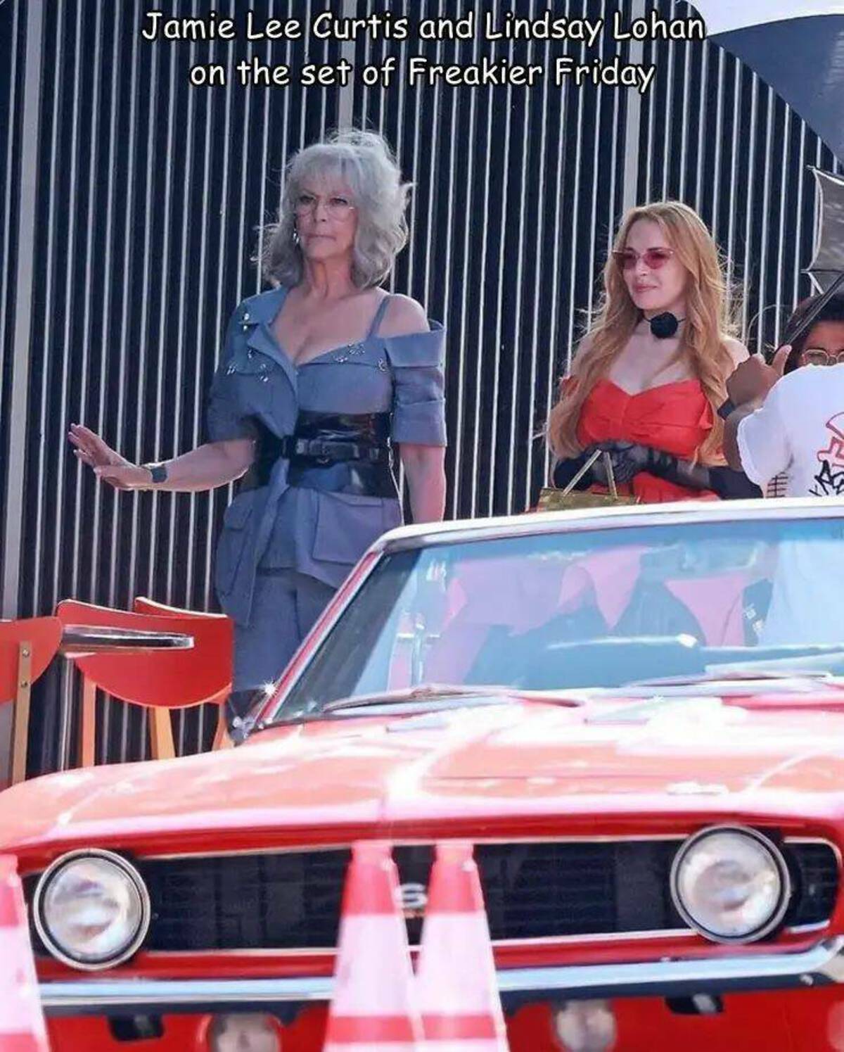 Lindsay Lohan - Jamie Lee Curtis and Lindsay Lohan on the set of Freakier Friday