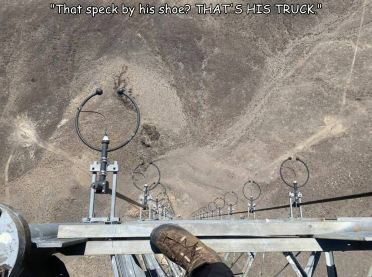 cool photos and funny memes - mountain bike - "That speck by his shoe? That'S His Truck."