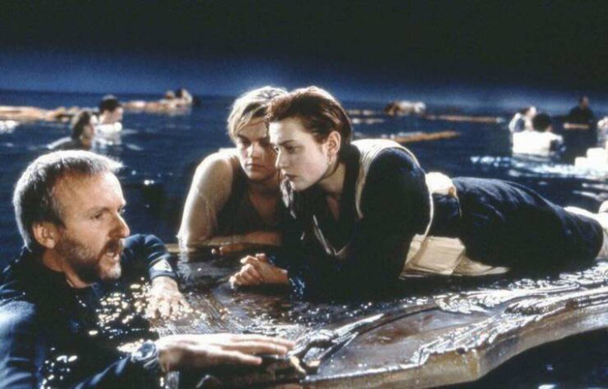 cool photos and funny memes - james cameron film titanic