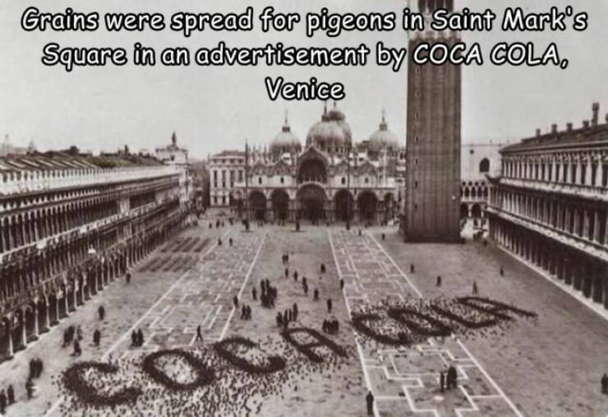 st mark's square coca cola pidgeon - Grains were spread for pigeons in Saint Mark's Square in an advertisement by Coca Cola, Venice