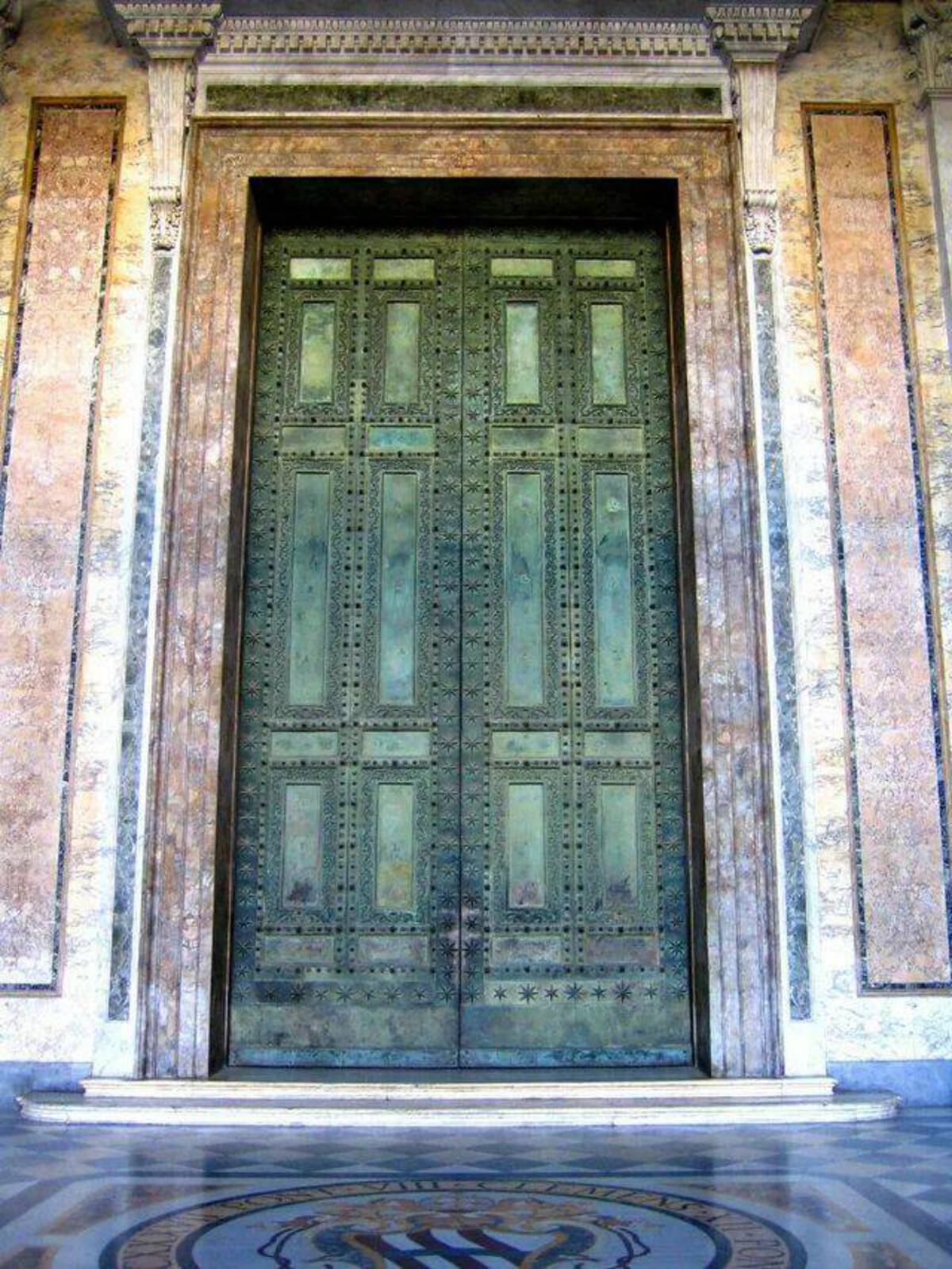 roman senate doors