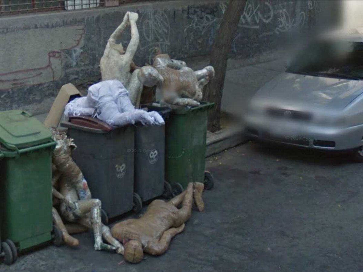 19 Times Google Street View Caught Everything