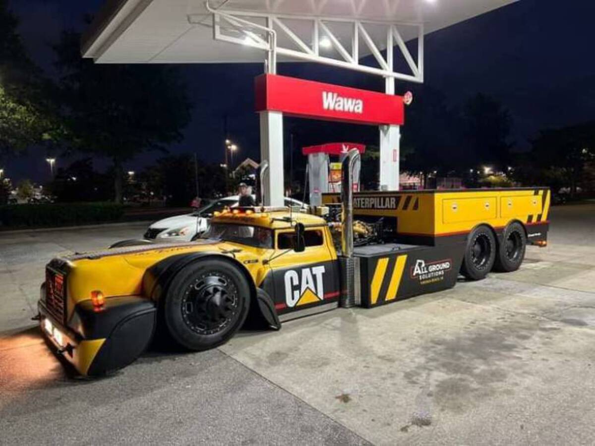 car - Wawa Aterpillar Cat All Ground Solutions