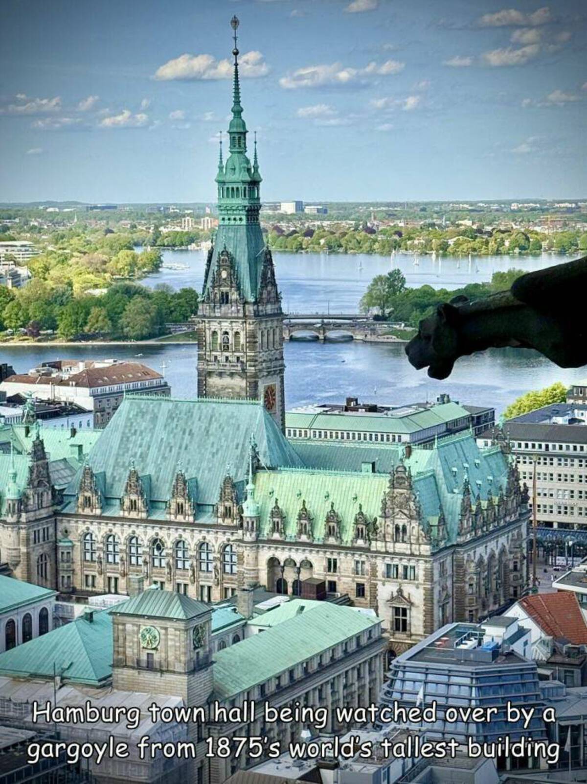 33 Fantabulous Pics and Memes To Kill Some Time