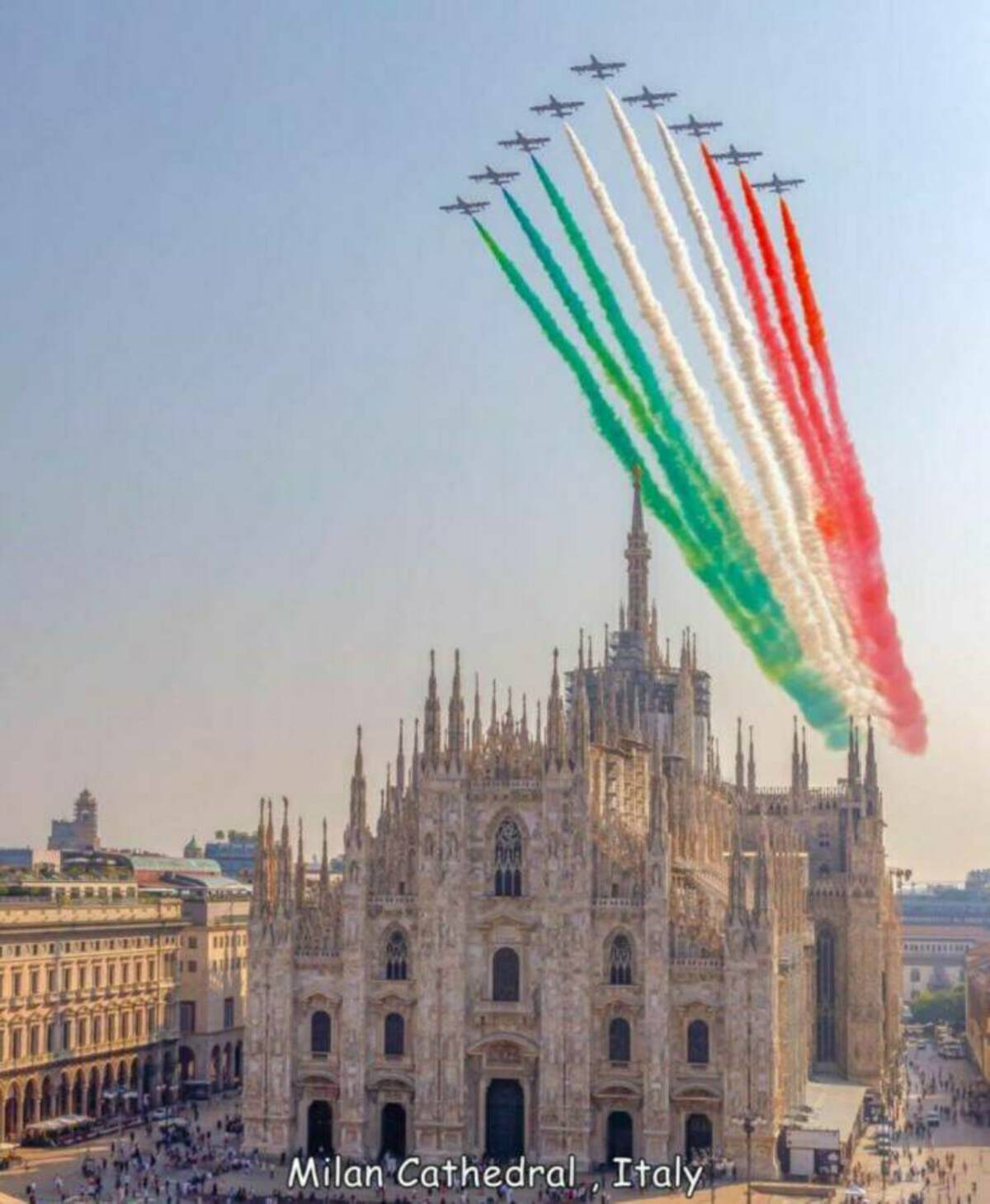 33 Fantabulous Pics and Memes To Kill Some Time