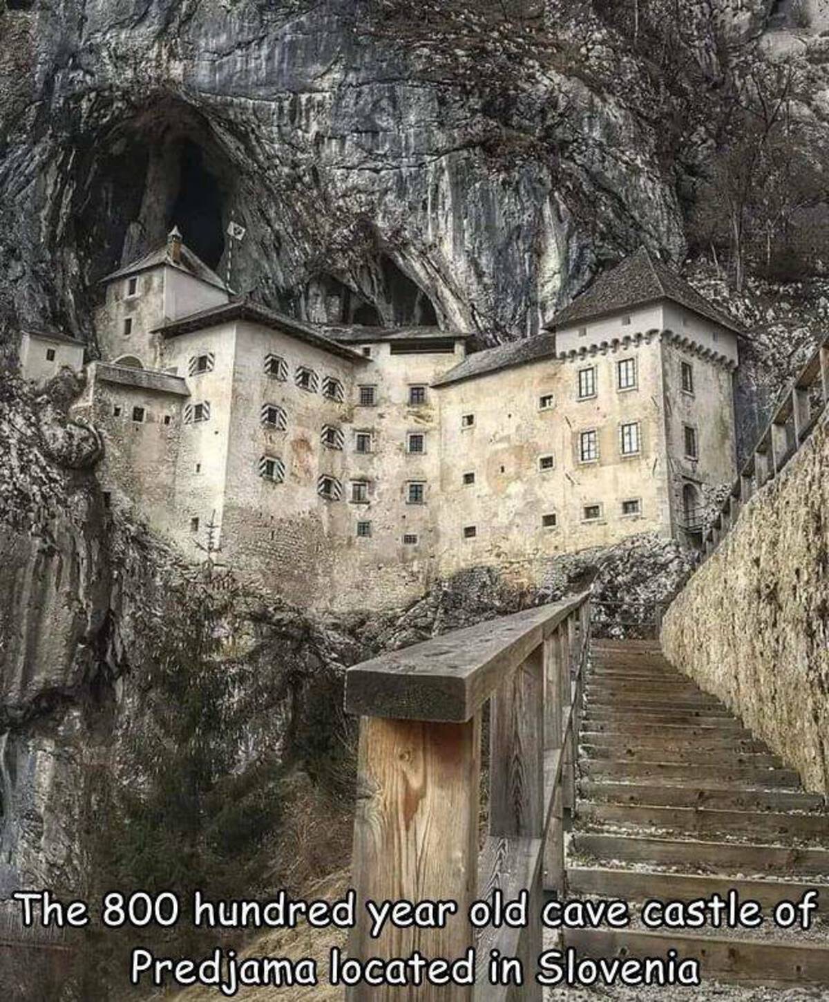 33 Fantabulous Pics and Memes To Kill Some Time