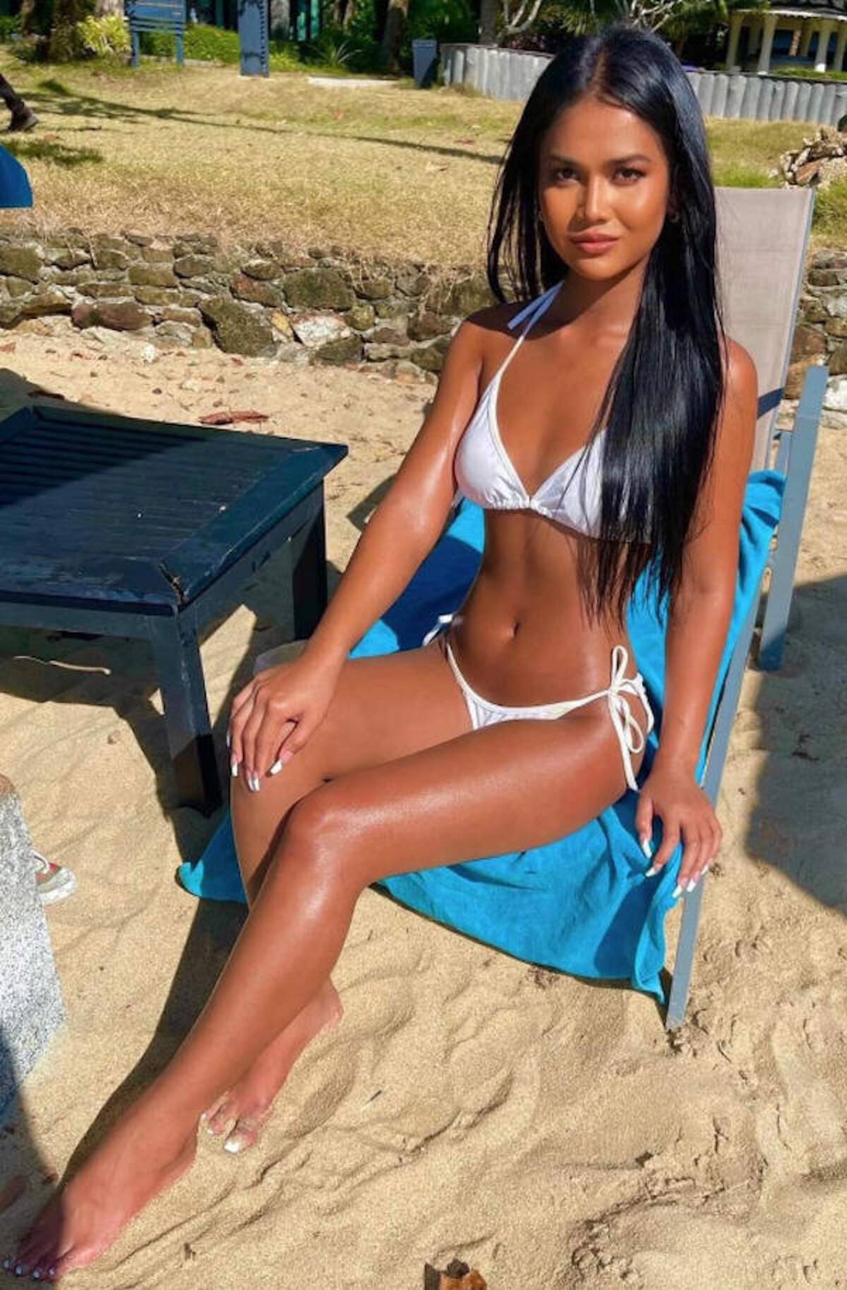 36 Fine Hotties For Your Entertainment