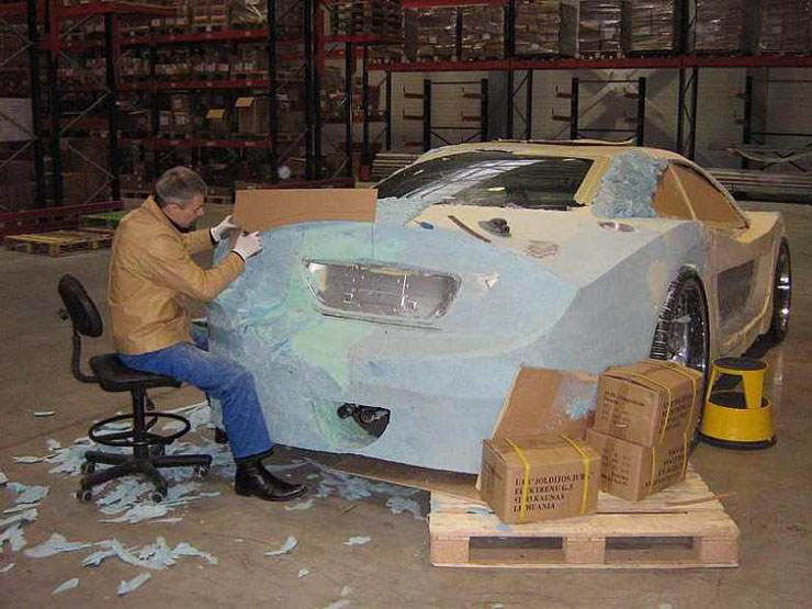 How they make cars in Lithuania