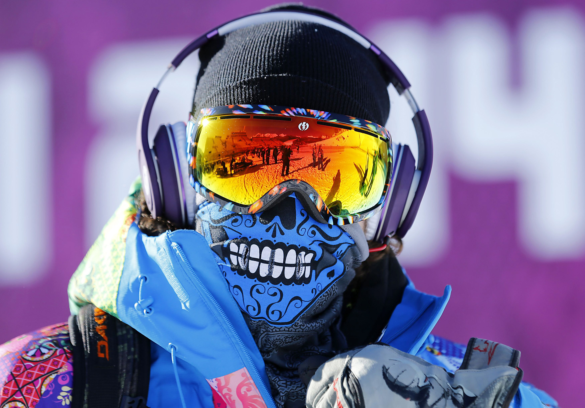 awesome random pics - coolest ski goggles - Sos Te of