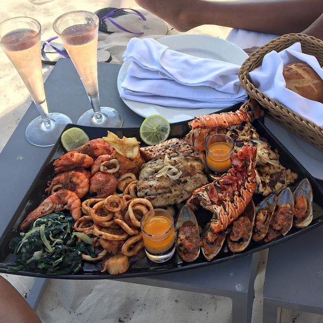 awesome random pics - seafood platter instagram - 0