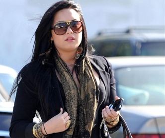 Demi Lovato Physical,Emotional Issues