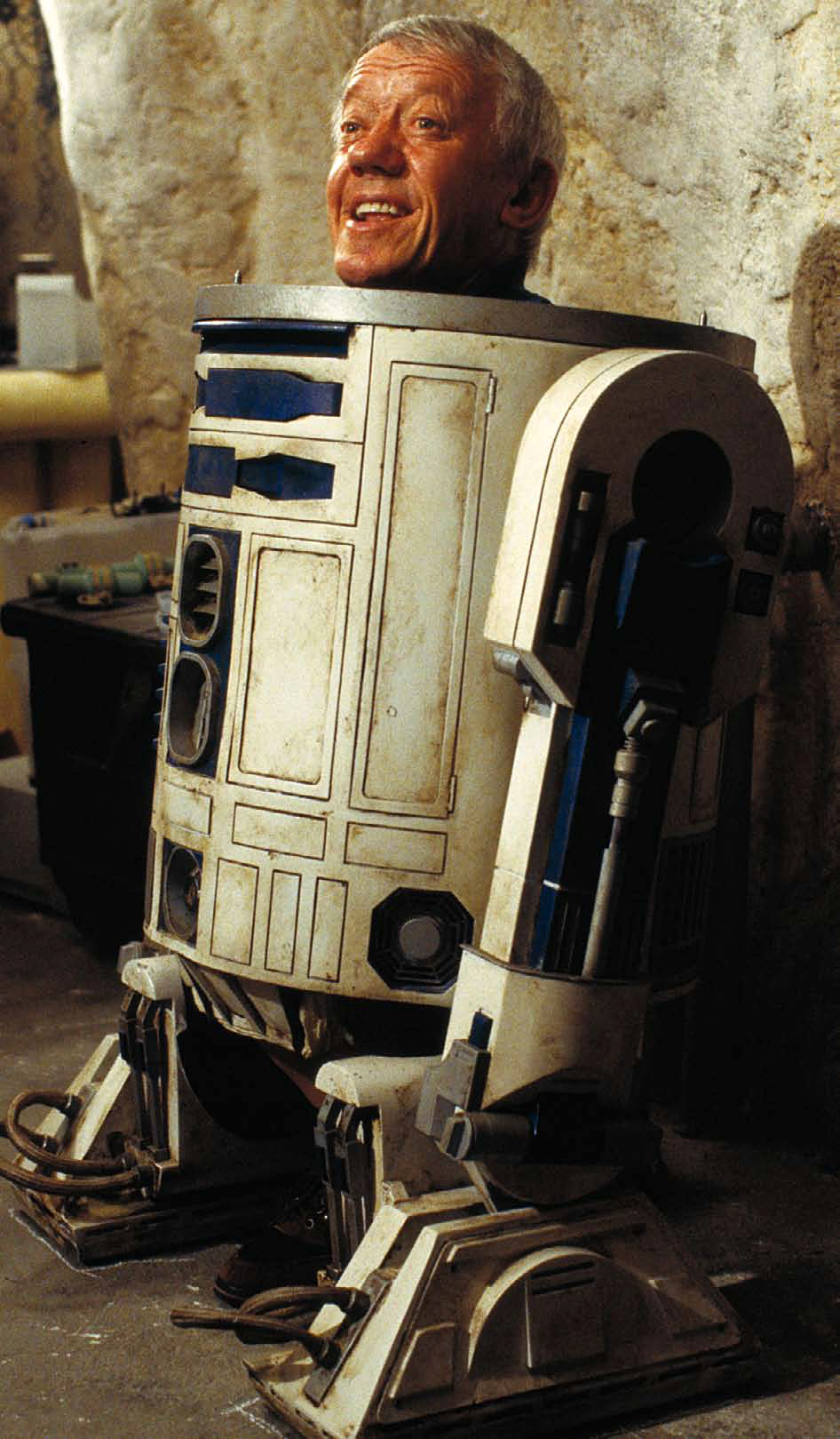 Kenny Baker as R2-D2