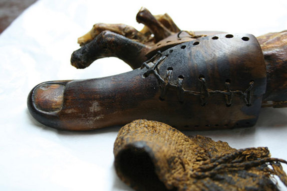 Artificial big toe attached to the foot of a mummy