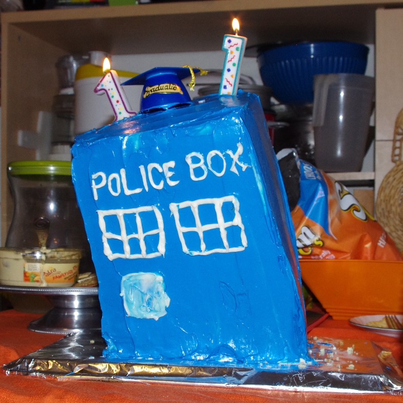 Bad Doctor Who Tartis Cake