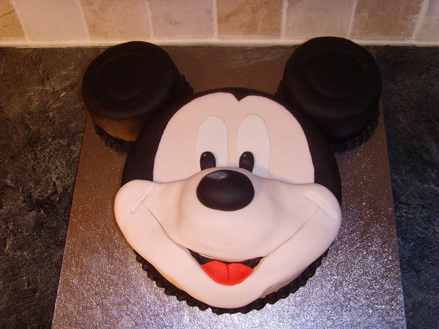 Good Mickey Mouse Cake