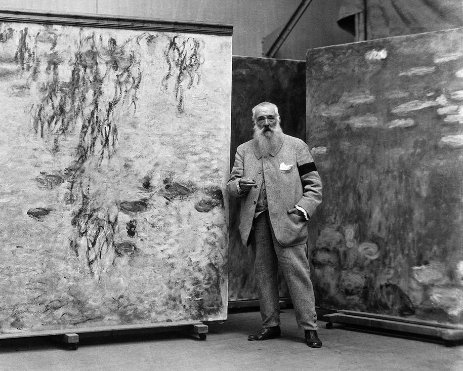 Claude Monet and his waterlilies