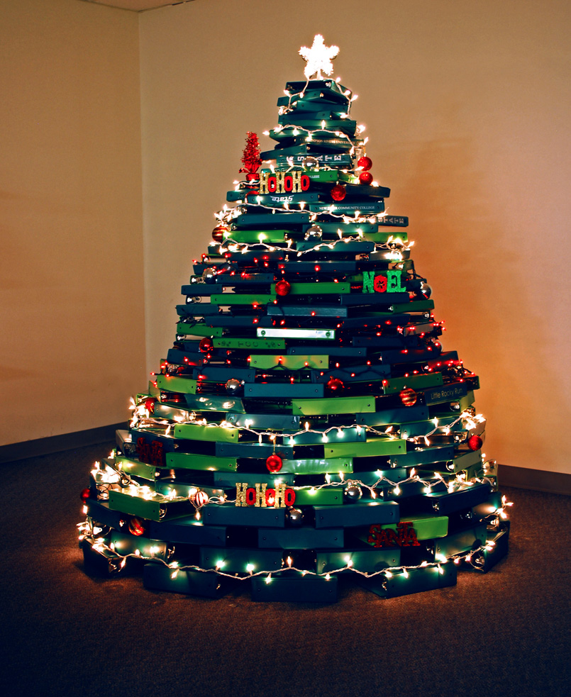 Remarkable Christmas Trees From Around The World