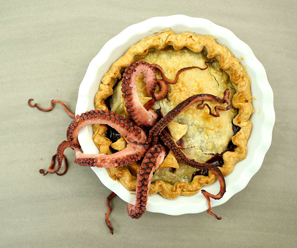 A Cthulhu berry pie with real octopus