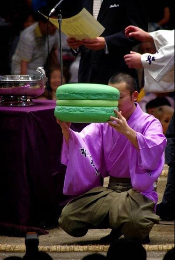 Sumo Winner Awarded A Giant Green Macaron