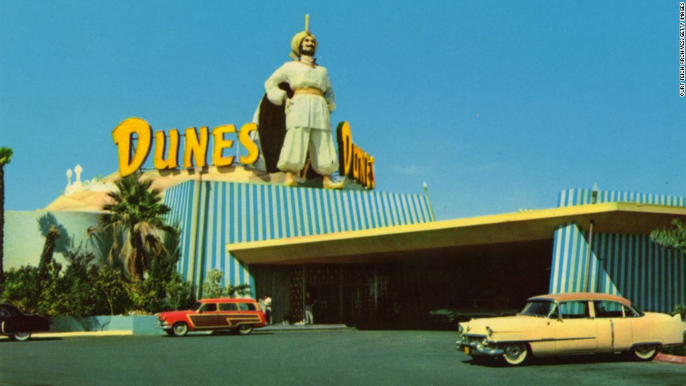 dunes hotel las vegas - Curt Teich ArchivesGetty Images