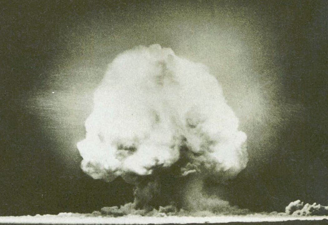 1945 Atomic bomb tested in New Mexico