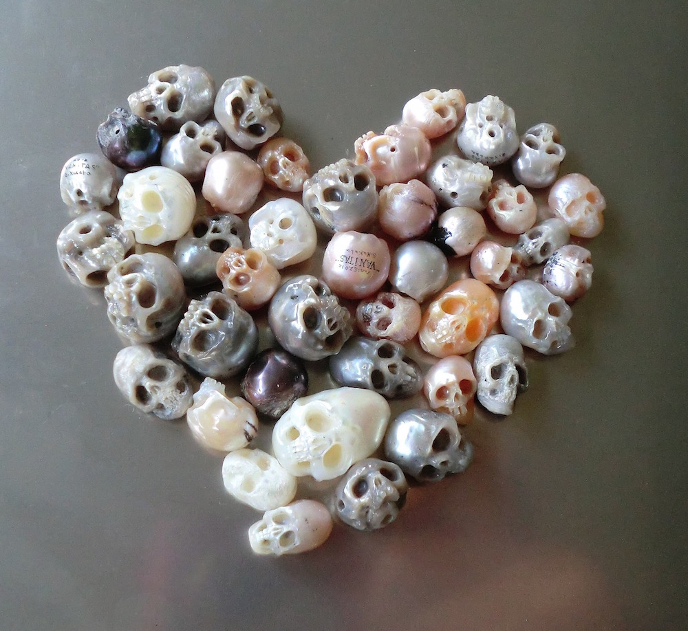 pearl skulls